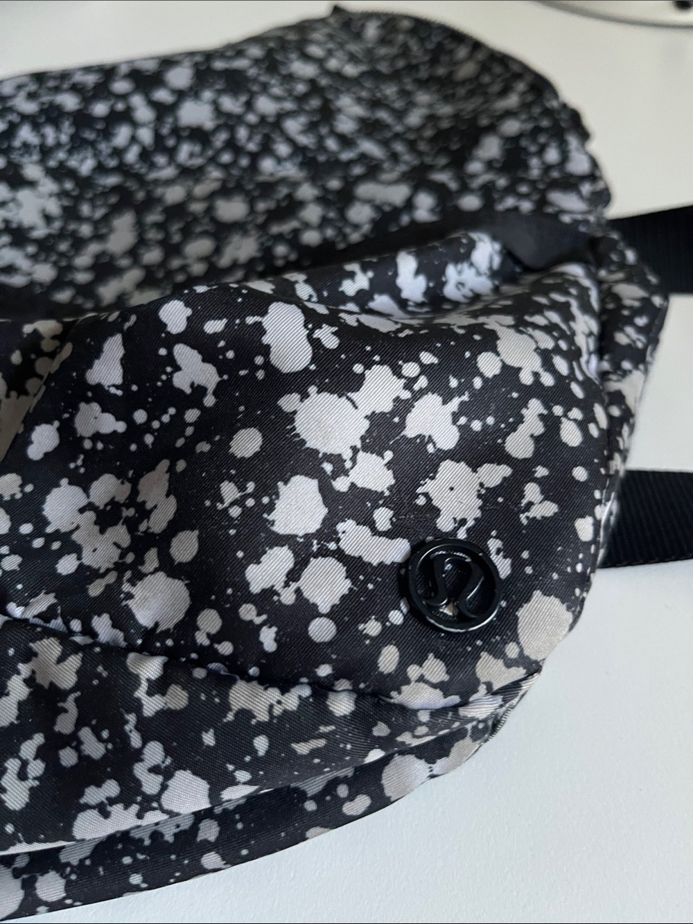 lululemon athletica Black & White Splatter Belt Bag